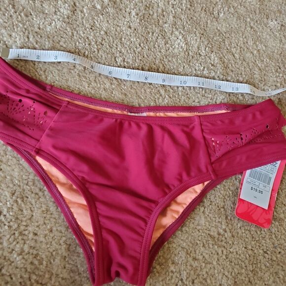 NWT Malibu burgundy lazercut cheeky bikini bottom - Picture 5 of 10